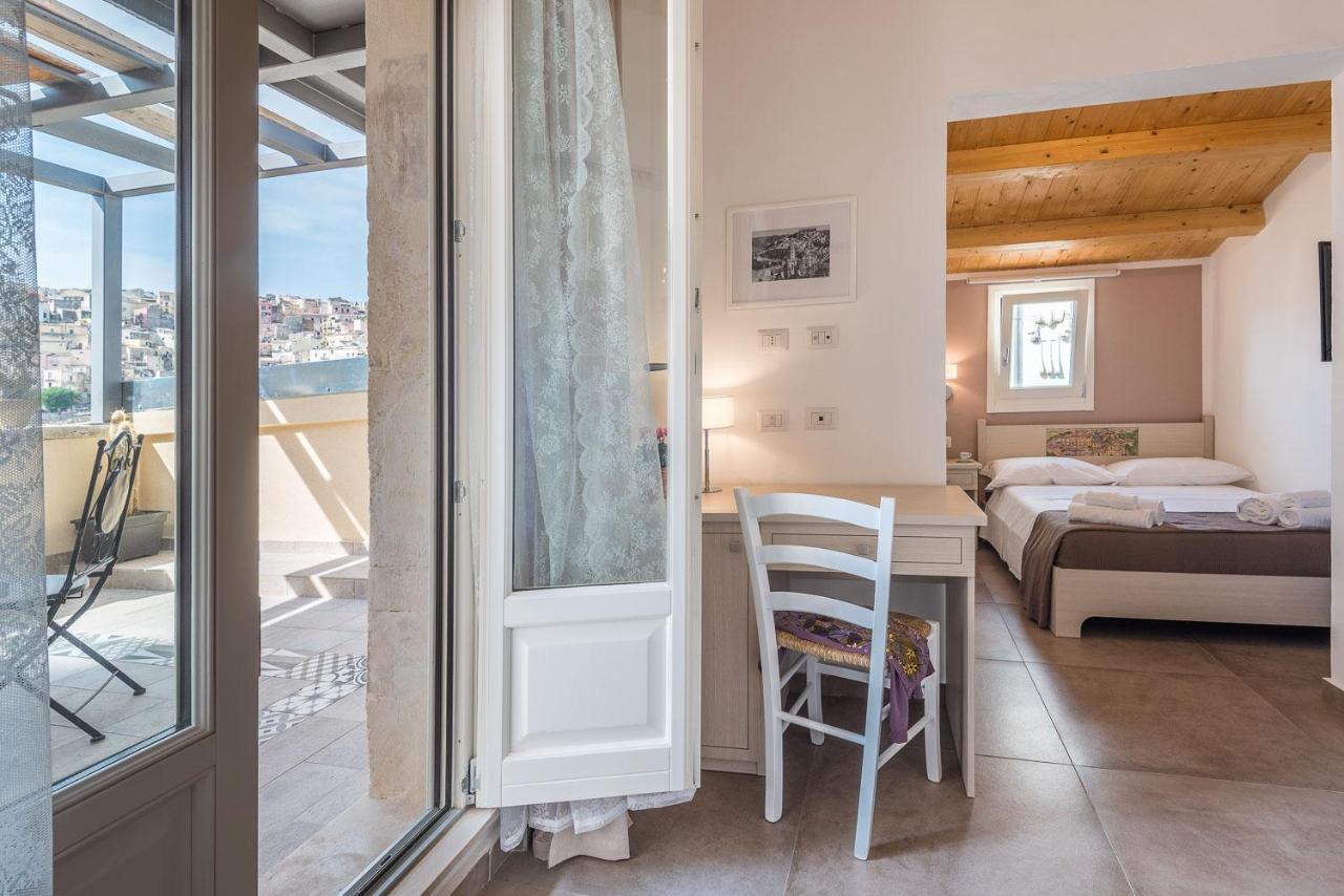 Il Baiocco -Ibla Charme Rooms Ragusa Buitenkant foto